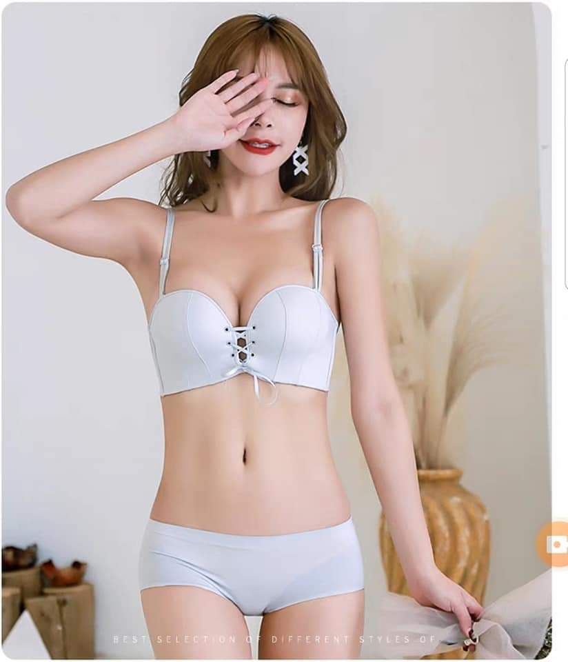 【Strapless Bra】Anti-slip Push Up Strapless bra