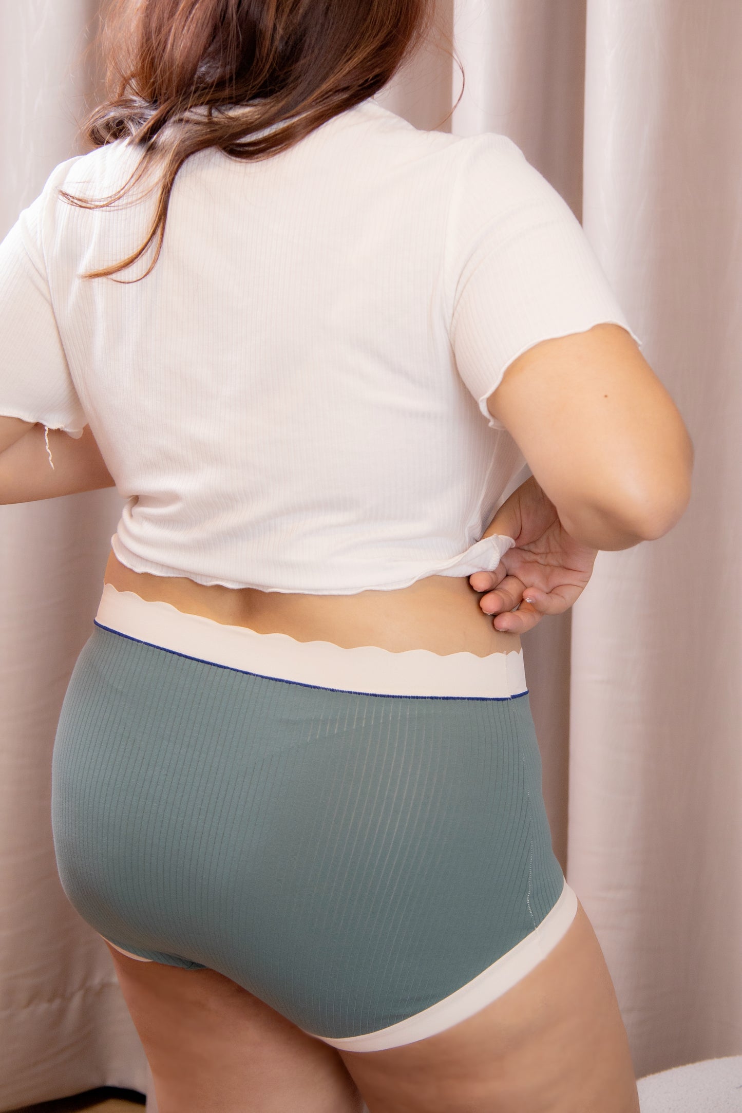 【Panties】Hebe