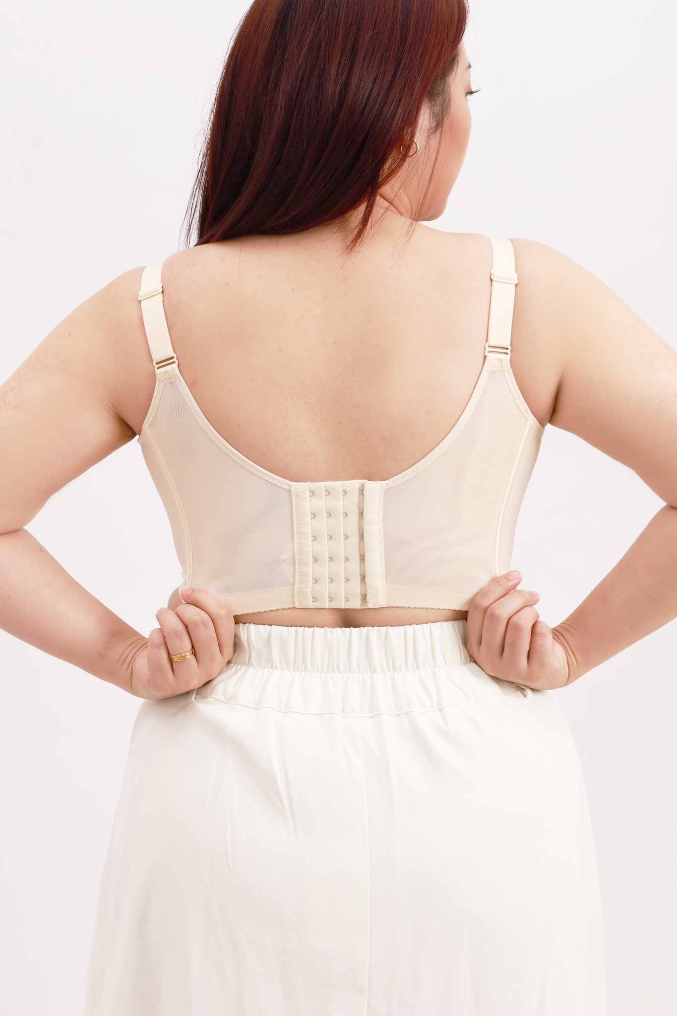 【Corrective Bra】Icelynn