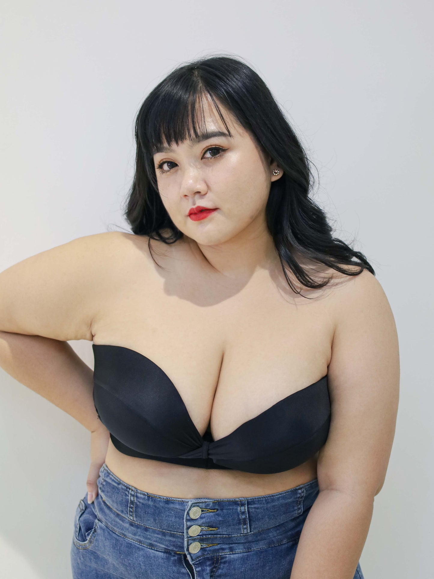 【Strapless Bra】Bossy Strapless Bra with free straps