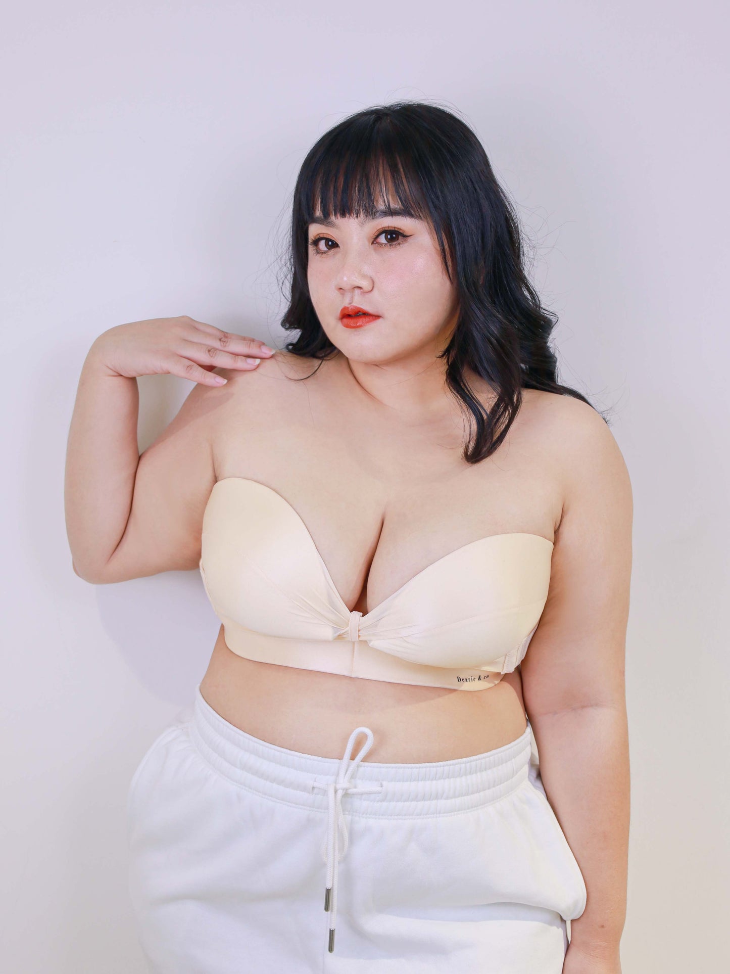 【Strapless Bra】Bossy Strapless Bra with free straps