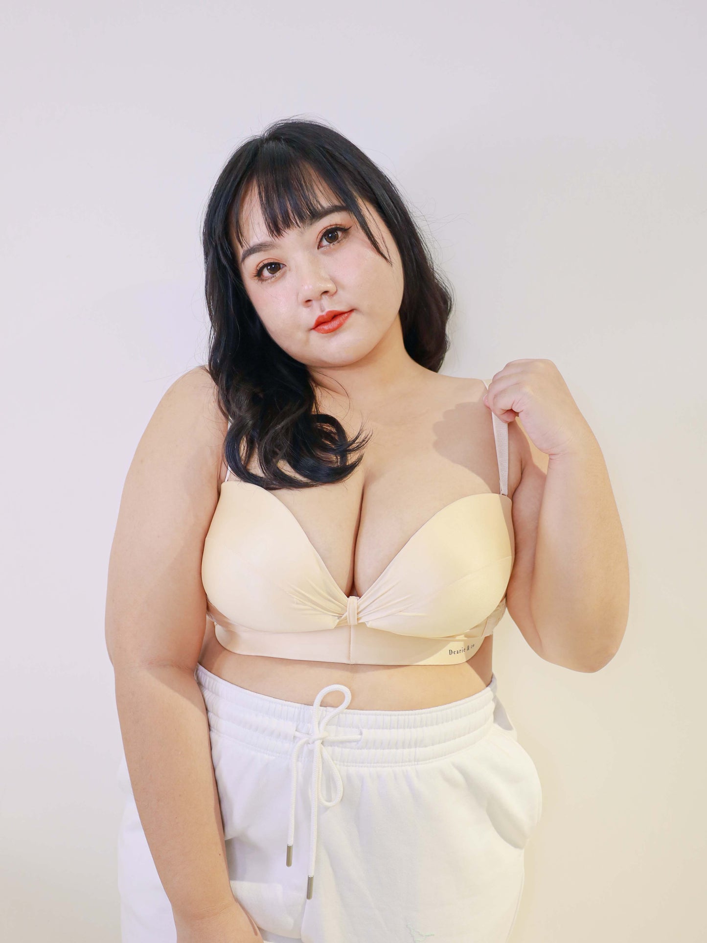 【Strapless Bra】Bossy Strapless Bra with free straps