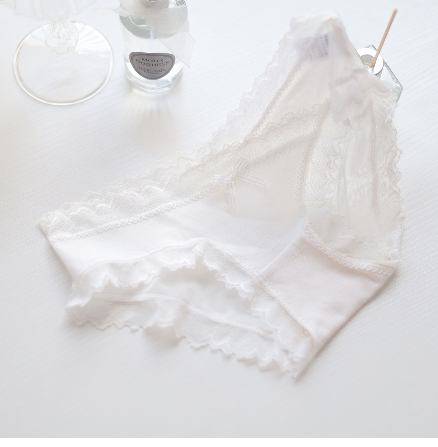 【Lace Panties】Kelly